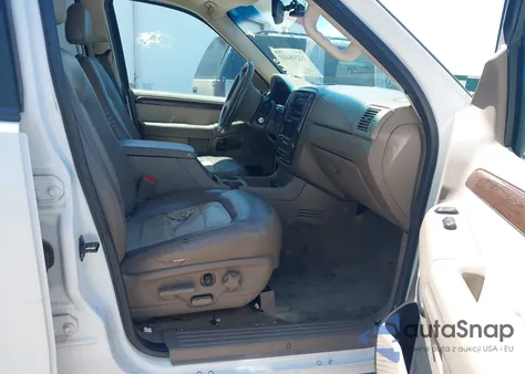 2004 Ford Explorer Eddie Bauer from USA, damaged, VIN 1FMZU84W84UB16890